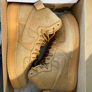 Nike Air Force 1 High ‘07 LV8 Mens